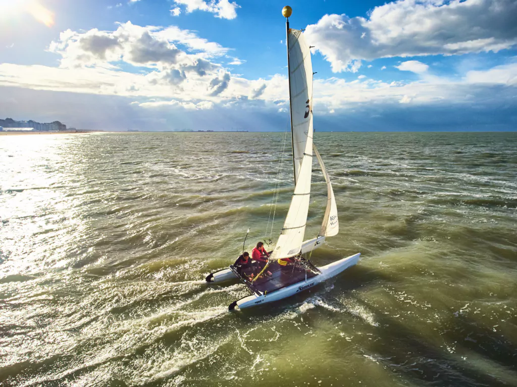 beach-and-water-olympics-boat-1024x767