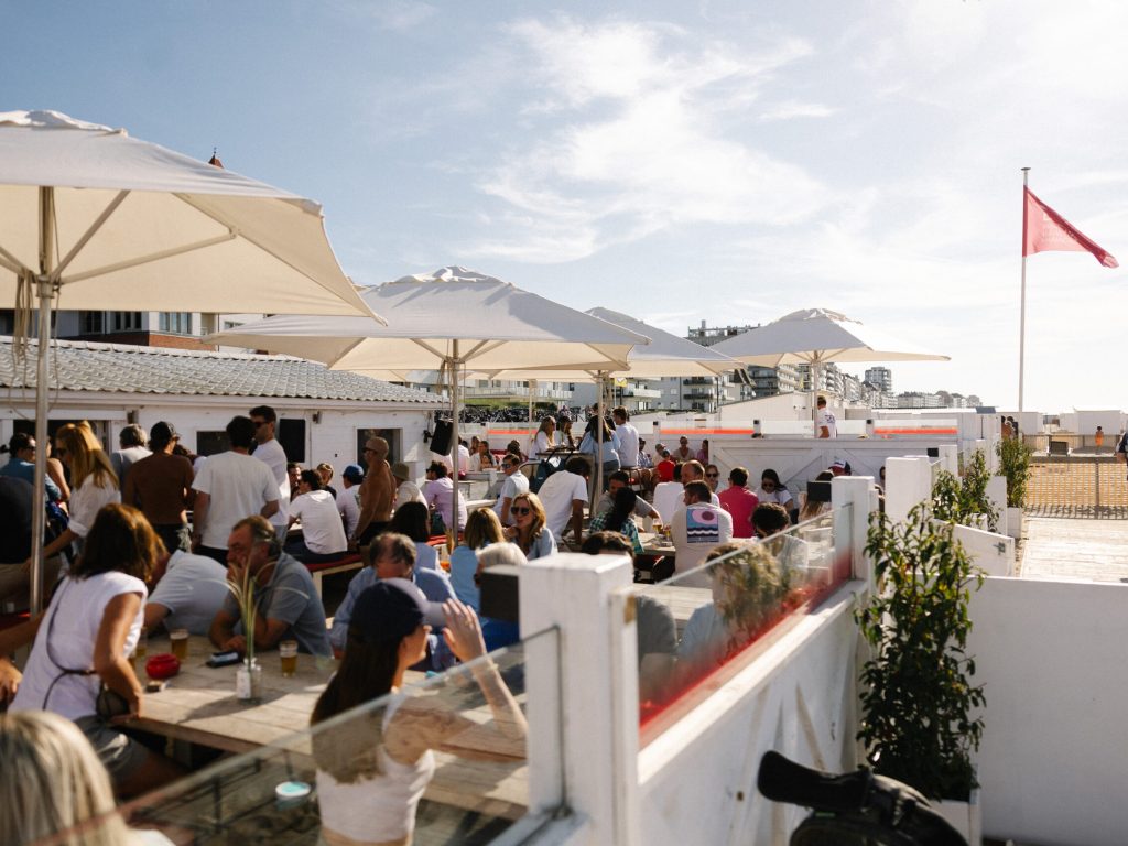 River Woods Beach Club